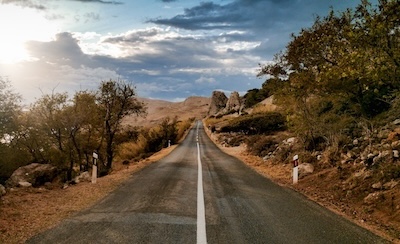 최신 분석: 알트코인 포트폴리오 구성 시 NFT 활용 전략